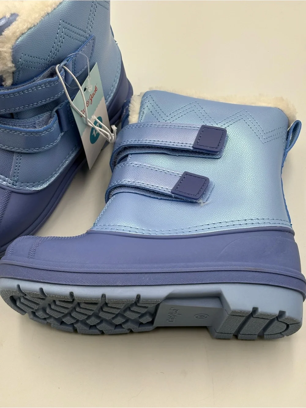 Cat & Jack Kids Winter Snow Boots Size 12 Iridescent Blue Faux Fur Lined Hook